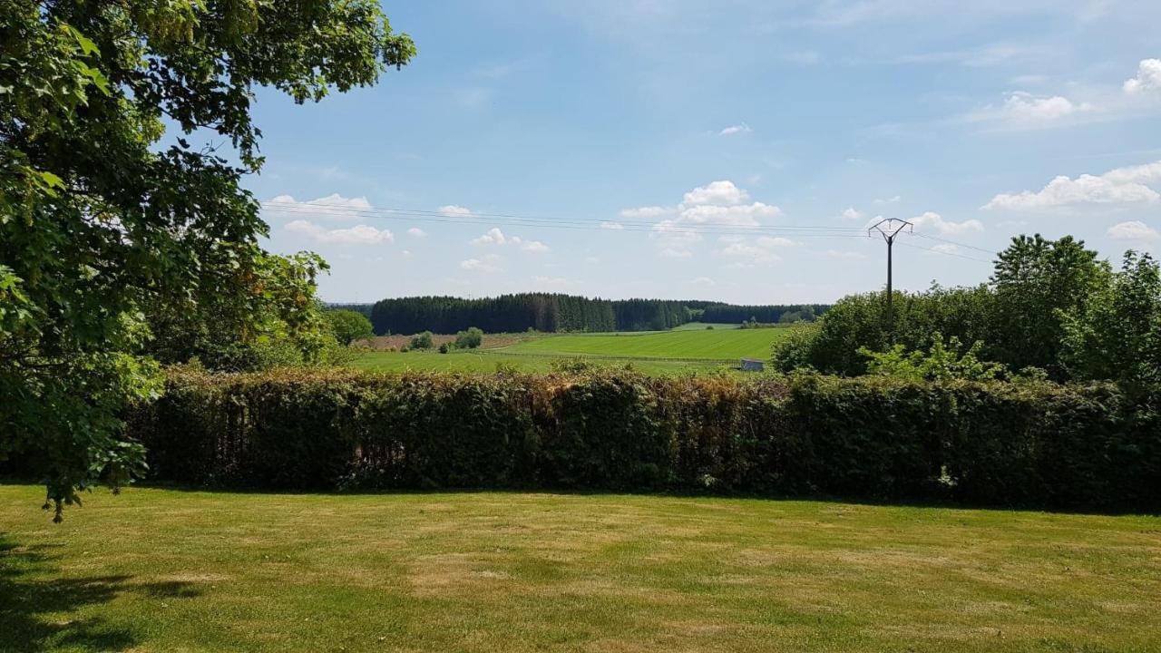 Les Glycines Villa Gouvy Exteriör bild